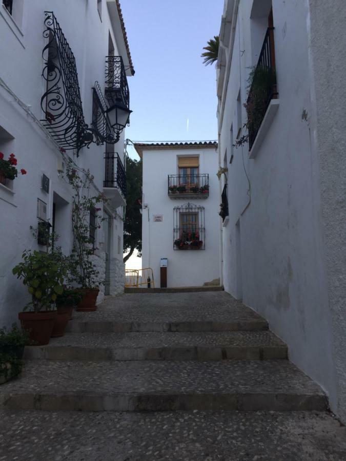 Altea, Callejeando Por Su Casco Antiguo. ภายนอก รูปภาพ